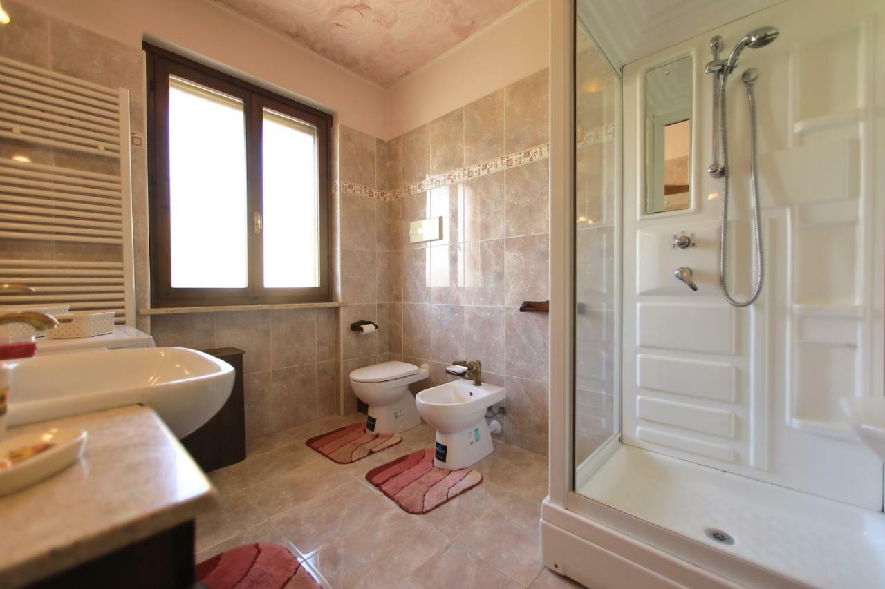 Residenza Franca Villa Valeggio sul Mincio Exterior foto